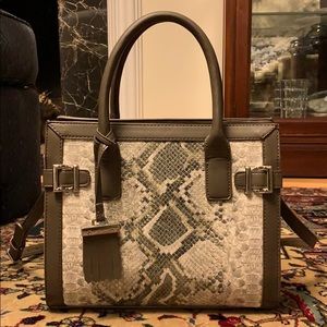Nine West Snake Skin Print Purse!